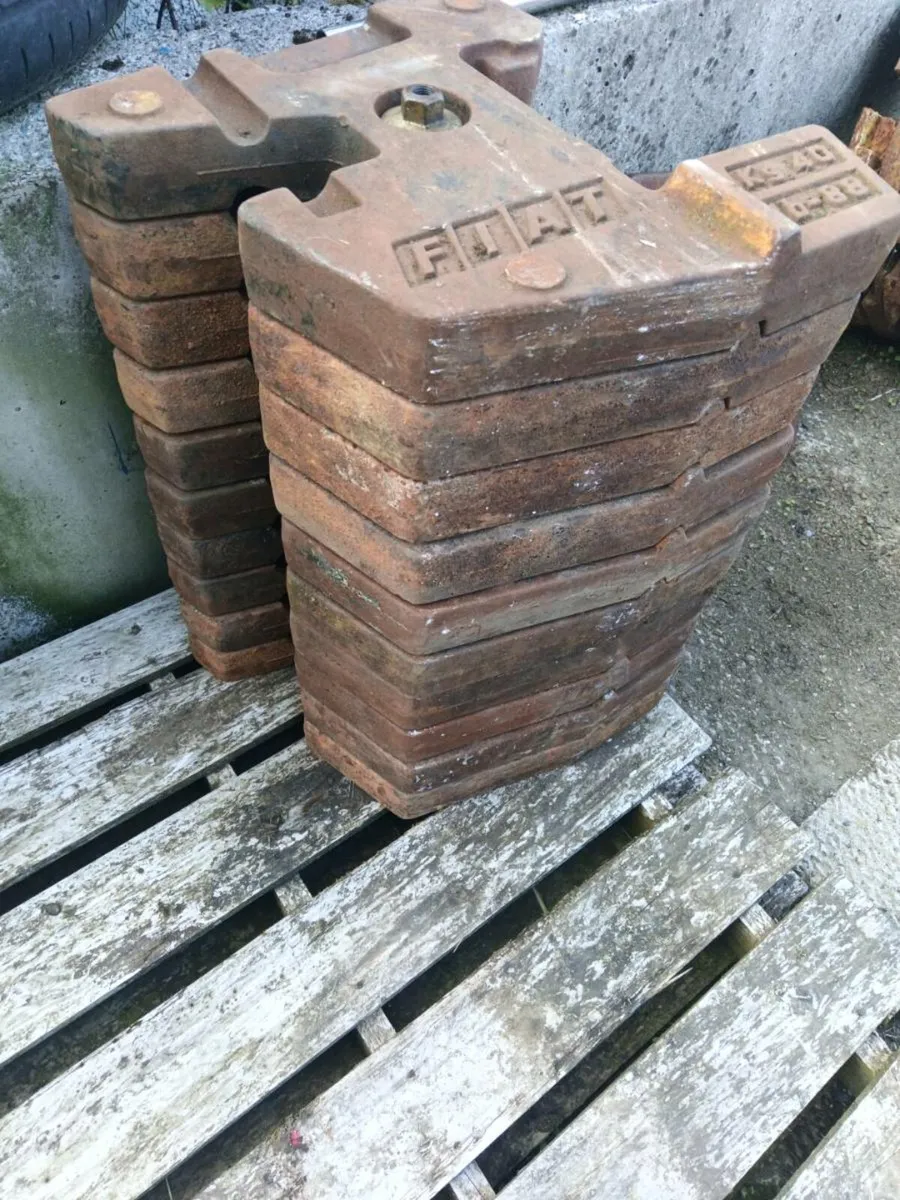 Fiat tractor weights - Image 2