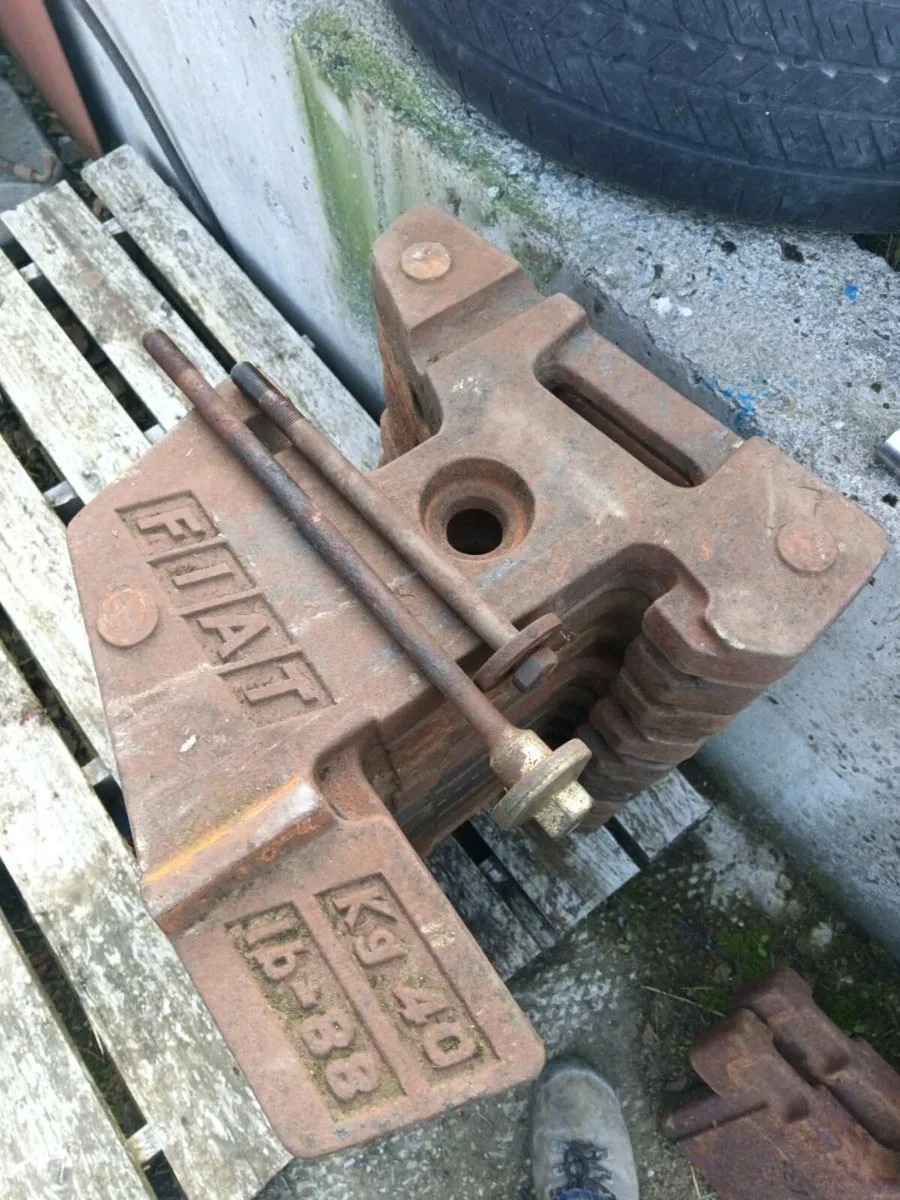 Fiat tractor weights - Image 4