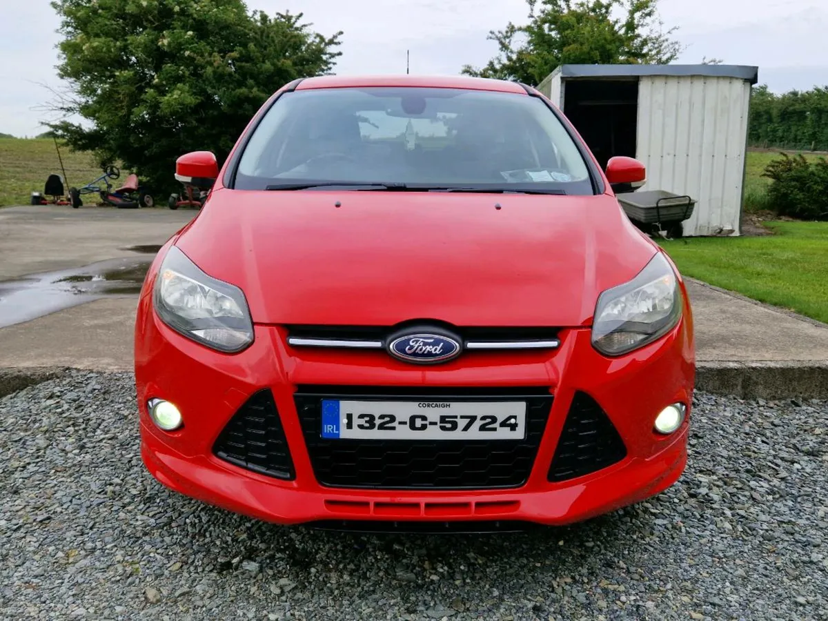 132 Ford Focus Zetec S NCT & Tax - Image 2