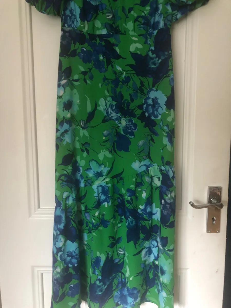 Ladies dress - Image 2