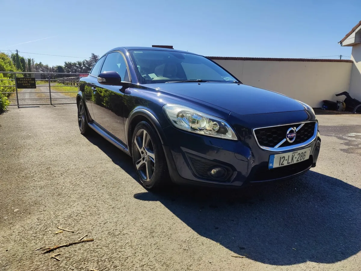 Volvo C30 2012 - Image 2