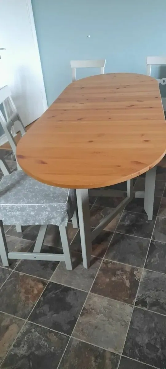 Kitchen furniture - Image 1