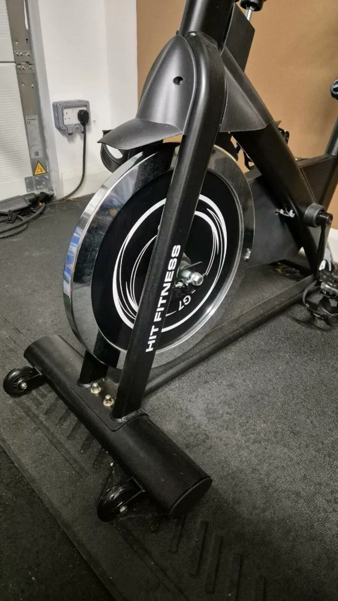 Hit Fitness Spin Bike Chain G7 With Console - Image 3