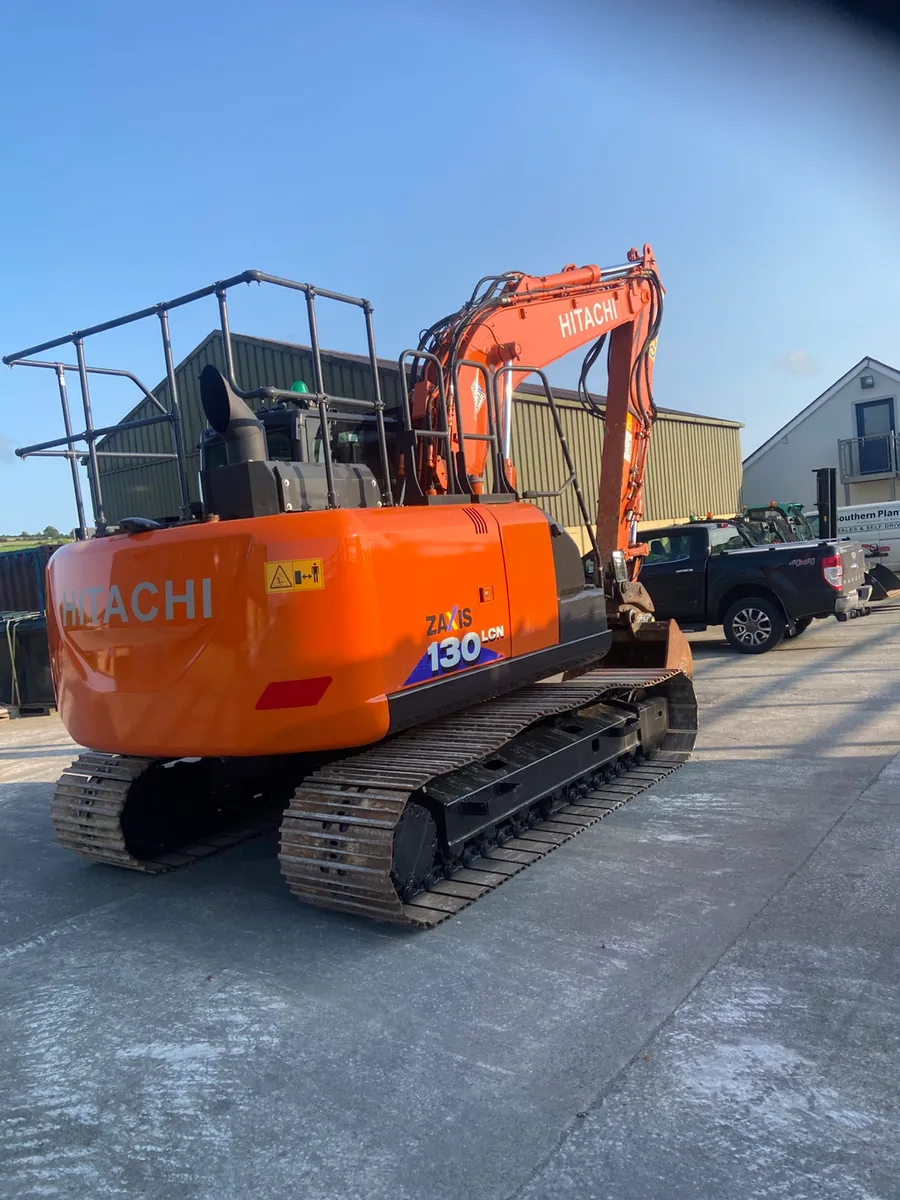 Hitachi Zaxis 130-6 - Image 2