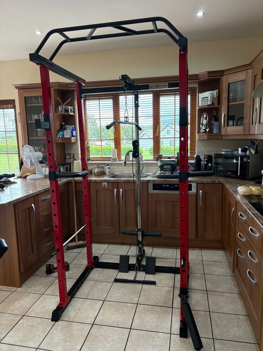 UNBELIEVABLE GYM SQUAT RACK WEIGHTS SET UP - Image 3