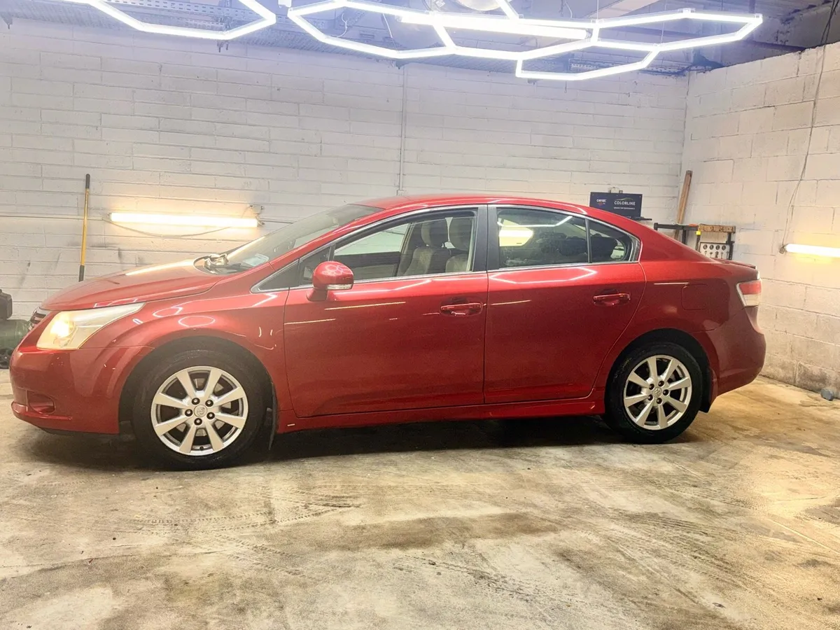 Toyota avensis - Image 2