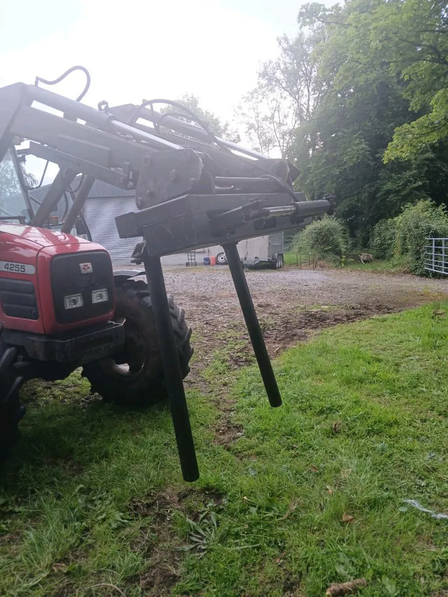 Bale Handler - Image 3