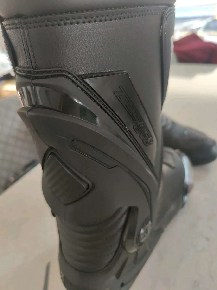 Motorcycle boots - Image 3