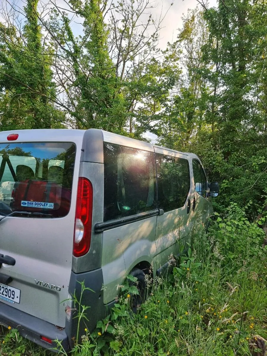 9 seater Vivaro - Image 3