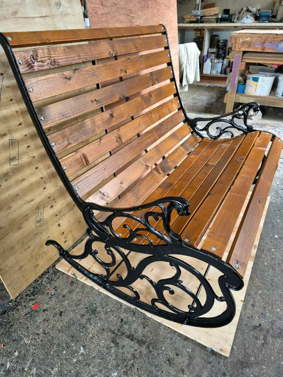 Cast iron rocking bench/ chair - Image 1