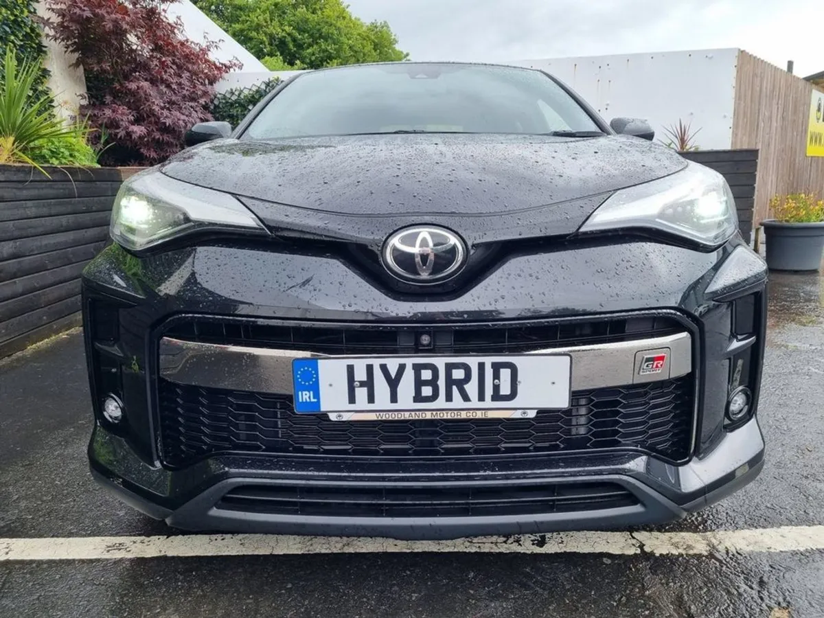 Toyota C-HR 1.8 Hybrid / GR Limited Edtion TOP Sp - Image 3