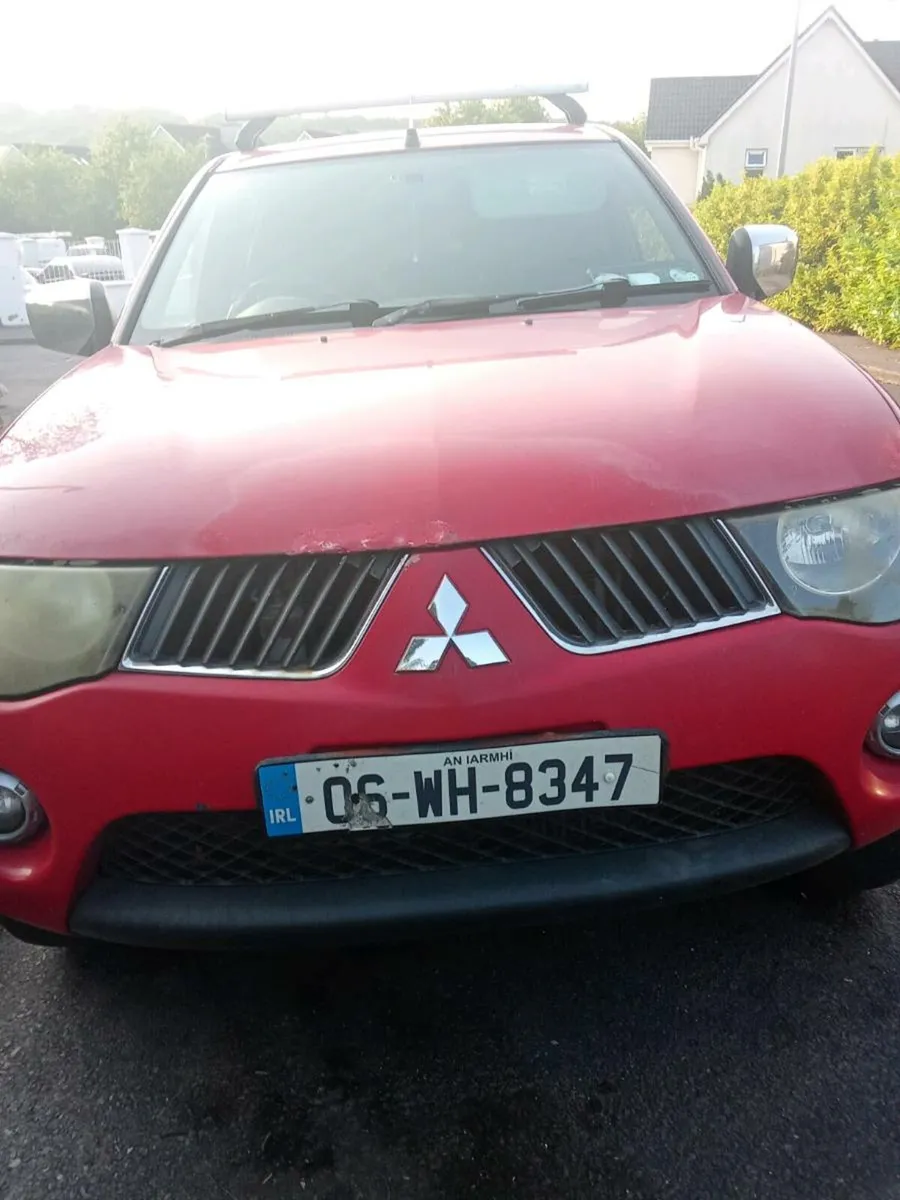 Mitsubishi l200 automatic - Image 2