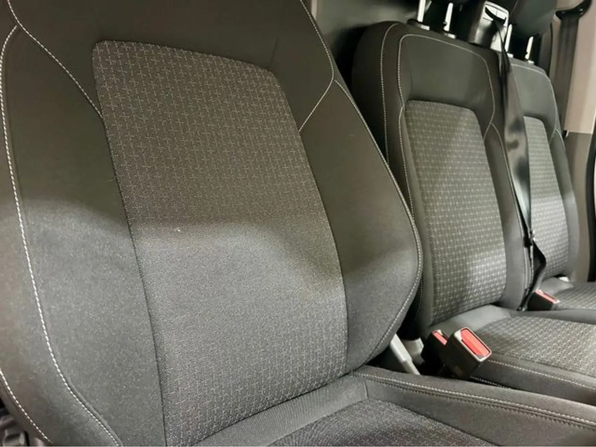 Ford Transit Custom 300S Trend 2.0 T  33  500 Inc - Image 3