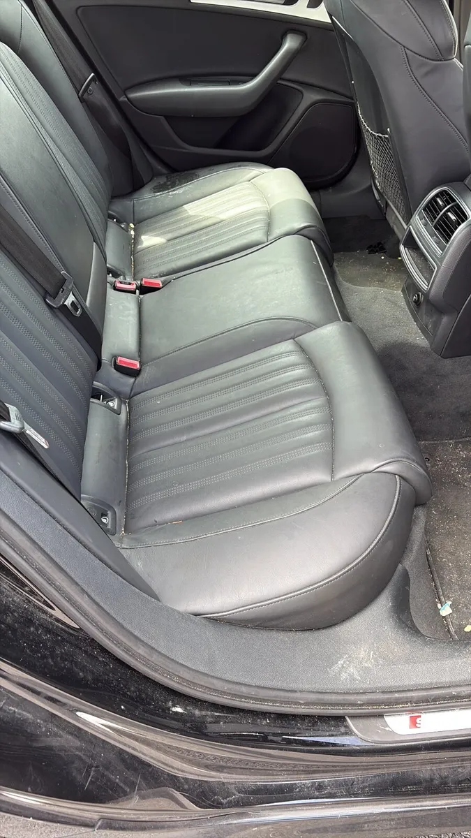 Audi A6 2014 - Image 2