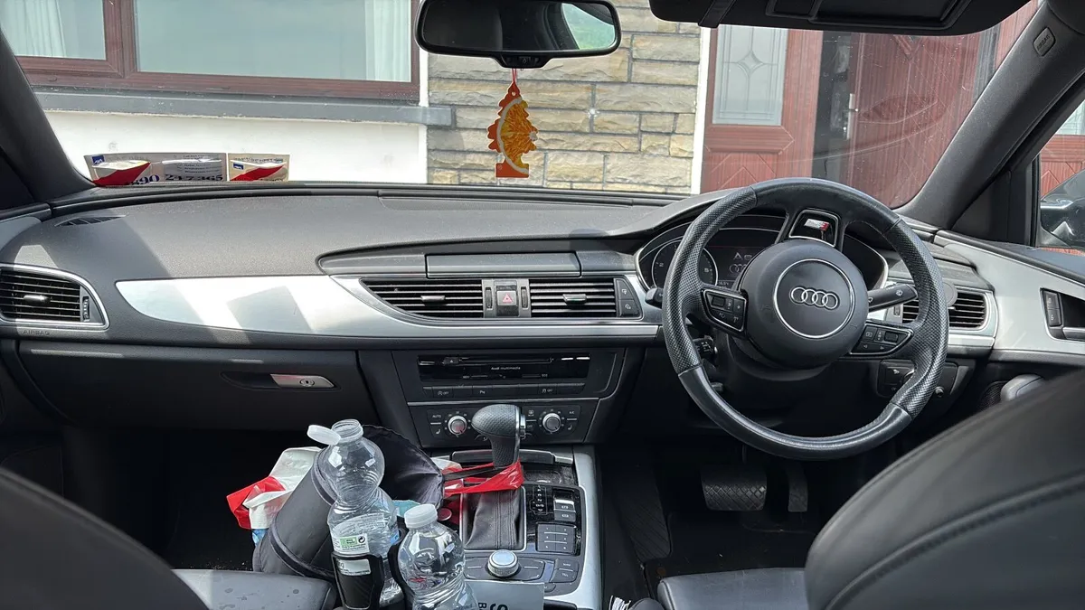 Audi A6 2014 - Image 4