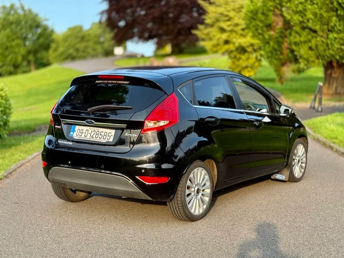 09 Ford Fiesta titanium 1.6 diesel new nct 02.26 - Image 4