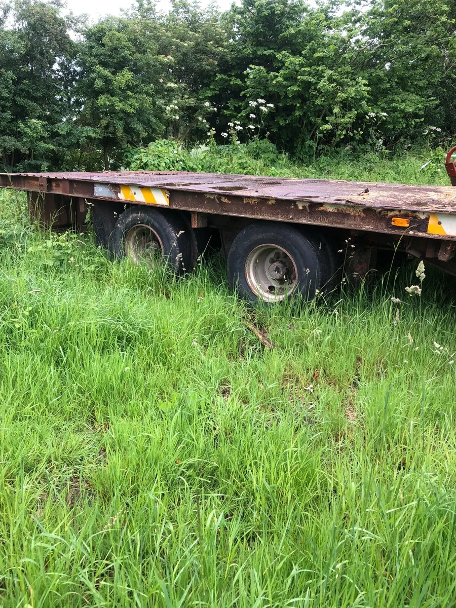 Bale trailer - Image 2