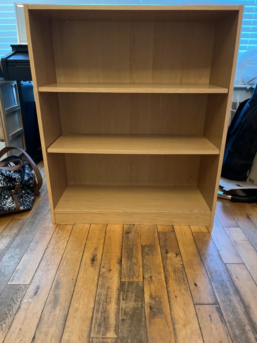 Book shelf