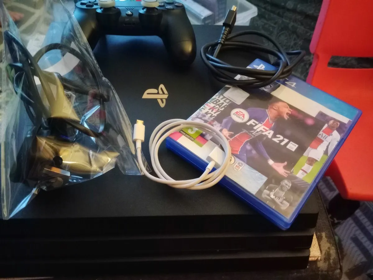 Playstation 4 pro - Image 2