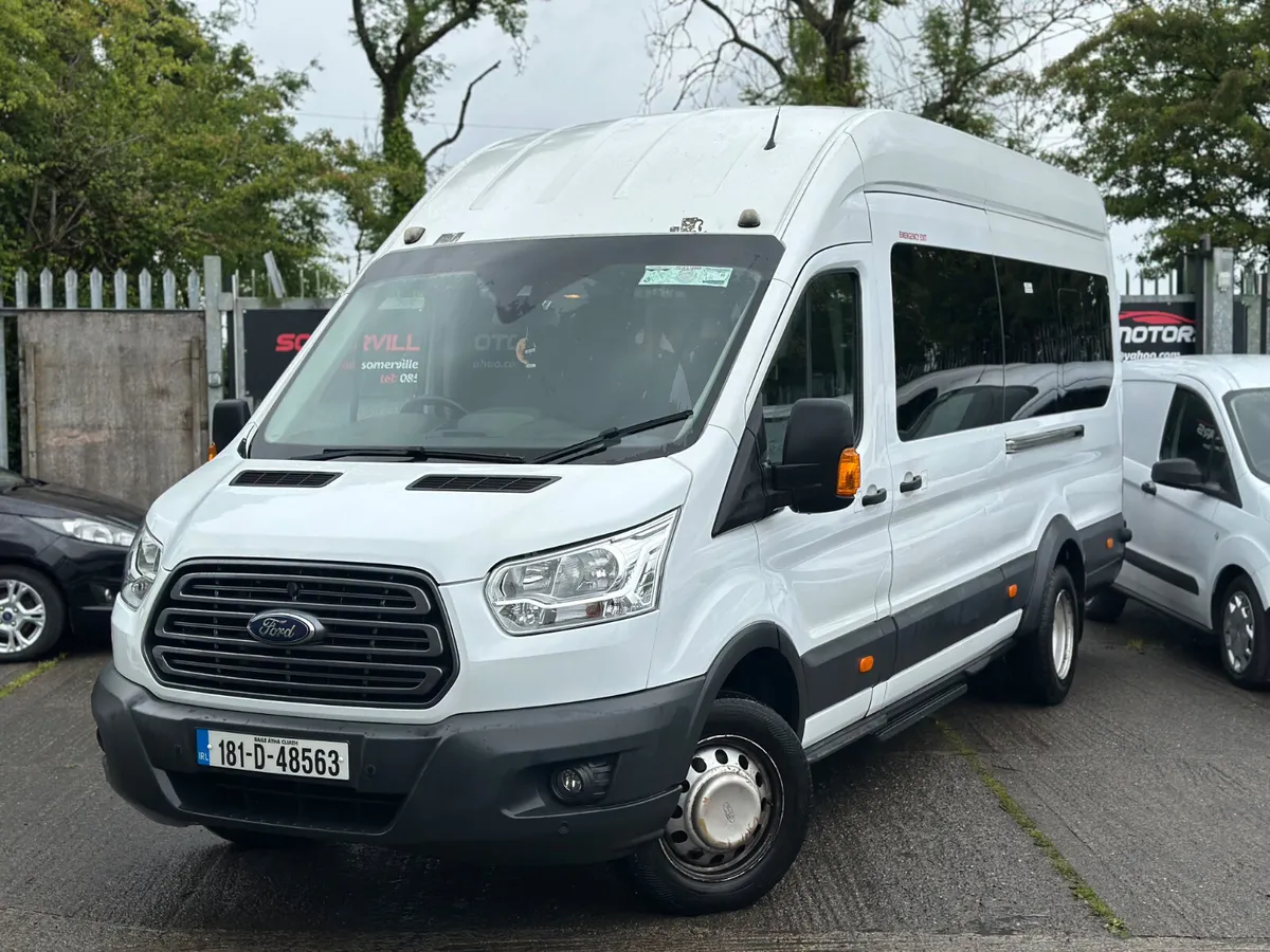 Ford Transit 2.2D Minibus“DOED,TAXED&LOW KMS” 2018 - Image 3