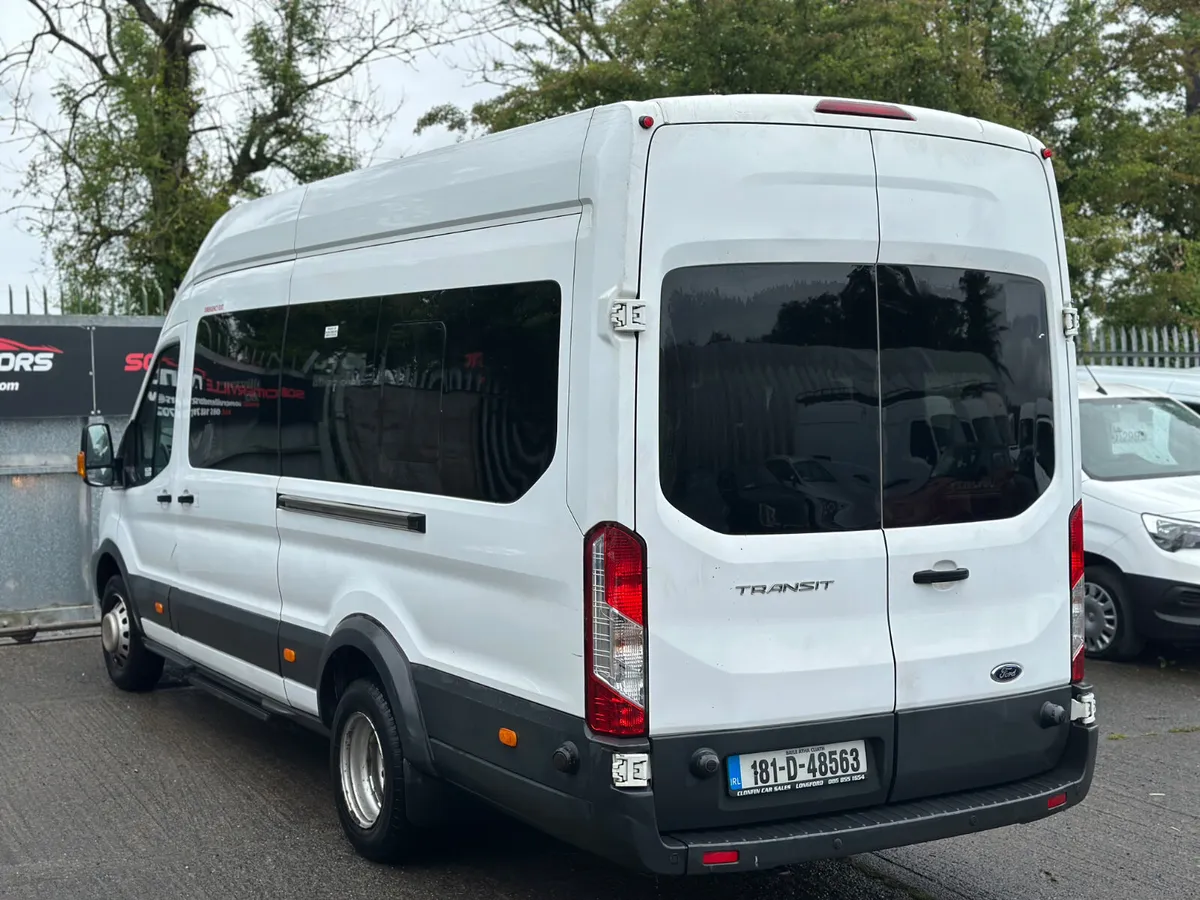 Ford Transit 2.2D Minibus“DOED,TAXED&LOW KMS” 2018 - Image 4