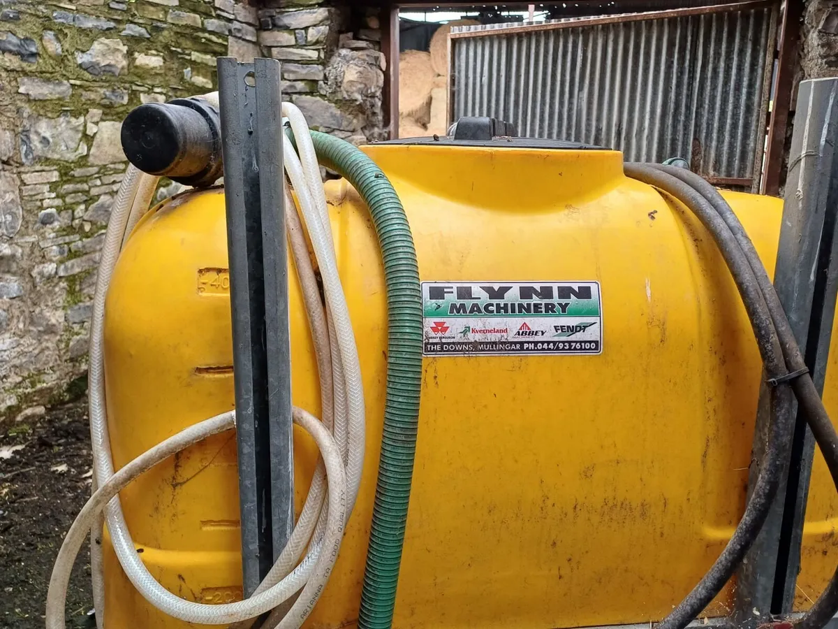 Sprayer - Image 4