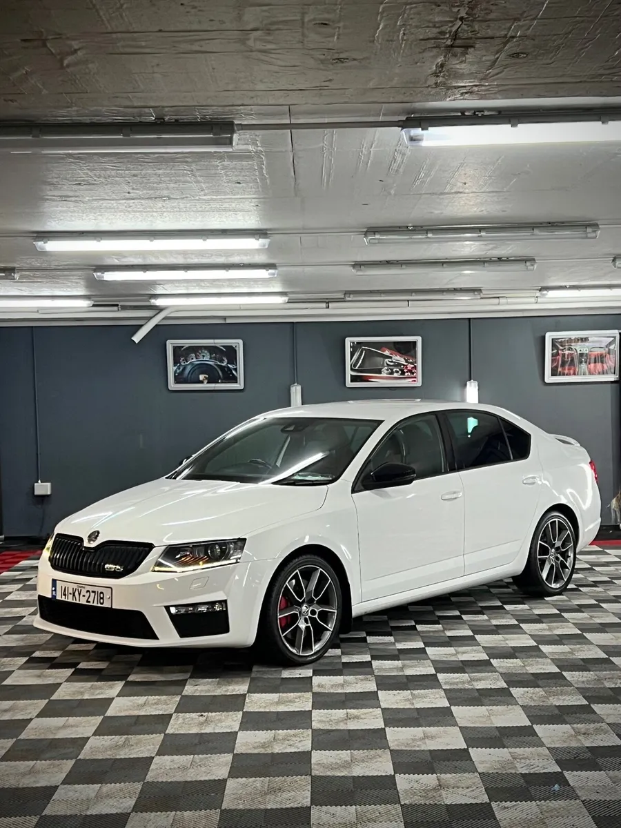 Skoda Octavia vRS 2.0 TDI – Excellent Condition | - Image 1