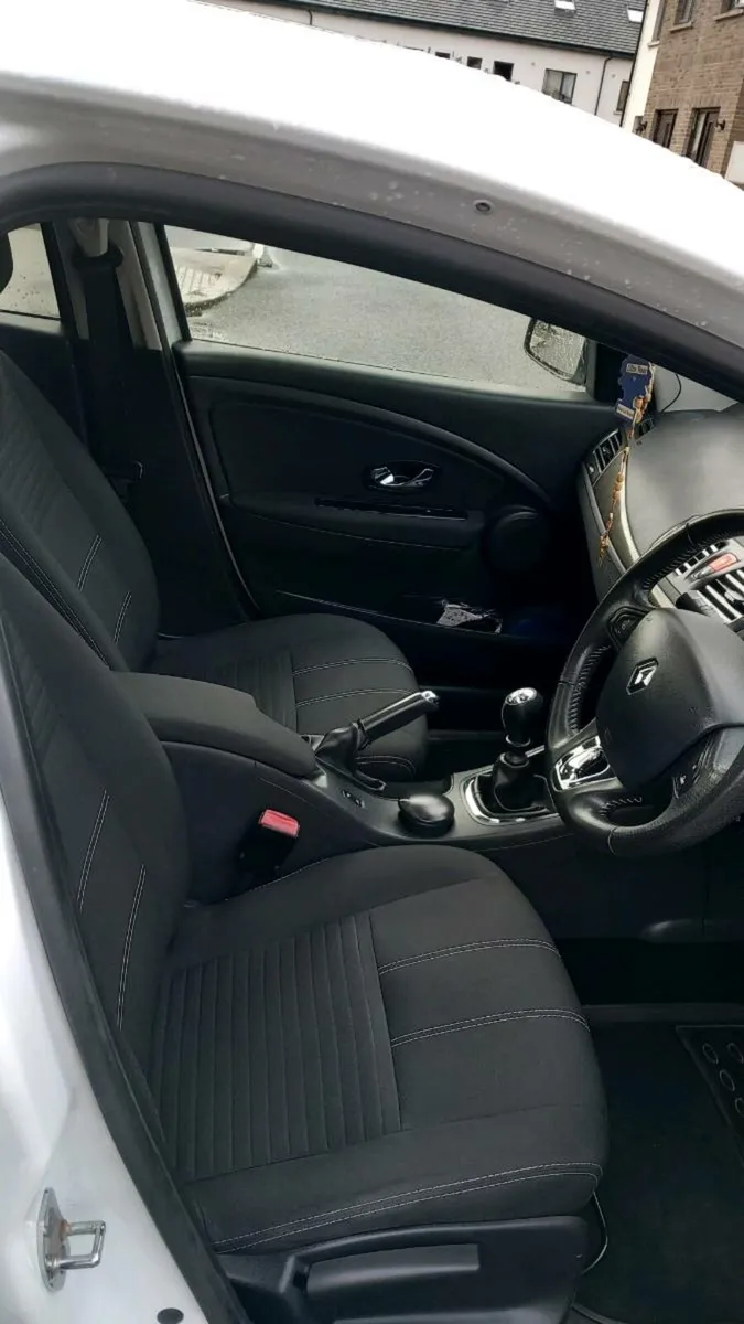 Renault Fluence for sale - Image 4
