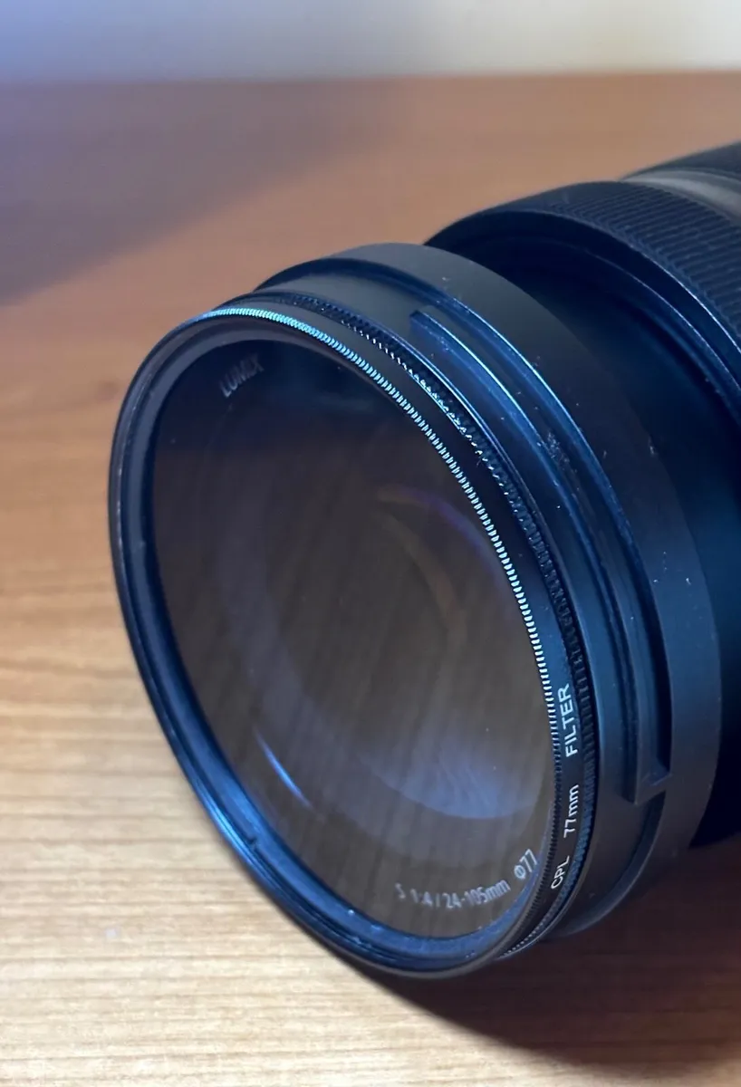 Panasonic LUMIX S 24-105mm f/4 Macro O.I.S. Lens - Image 3