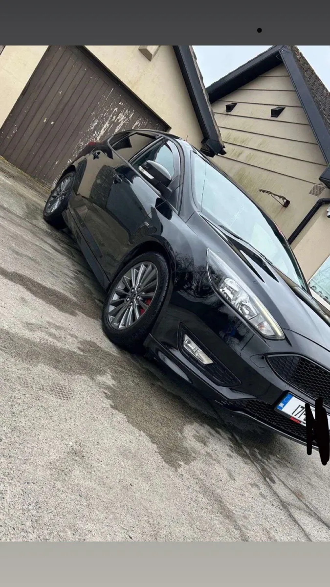 Car - Image 1