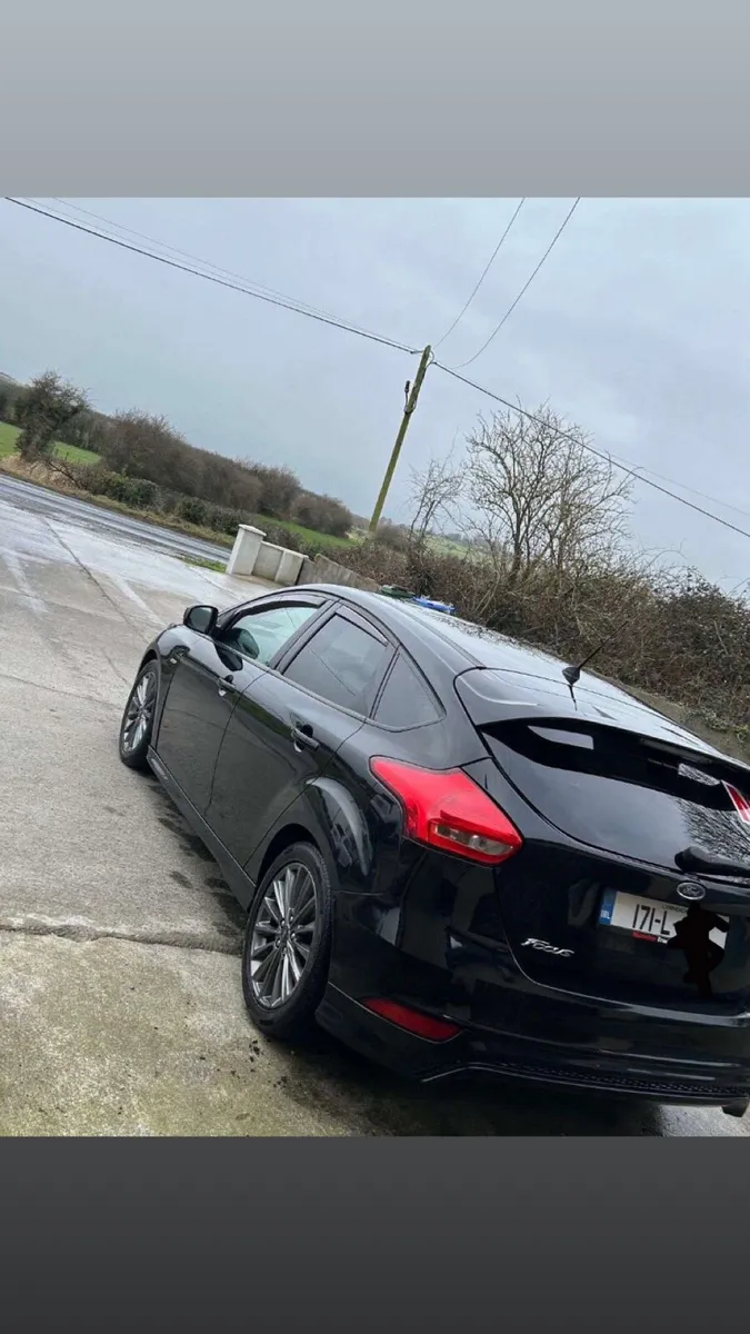 Car - Image 2