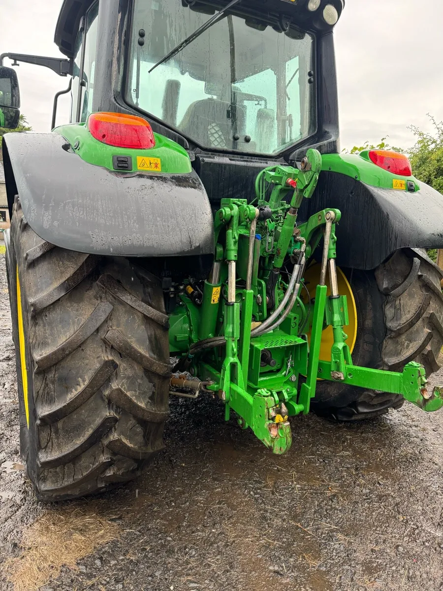 John Deere 6110M - Image 3