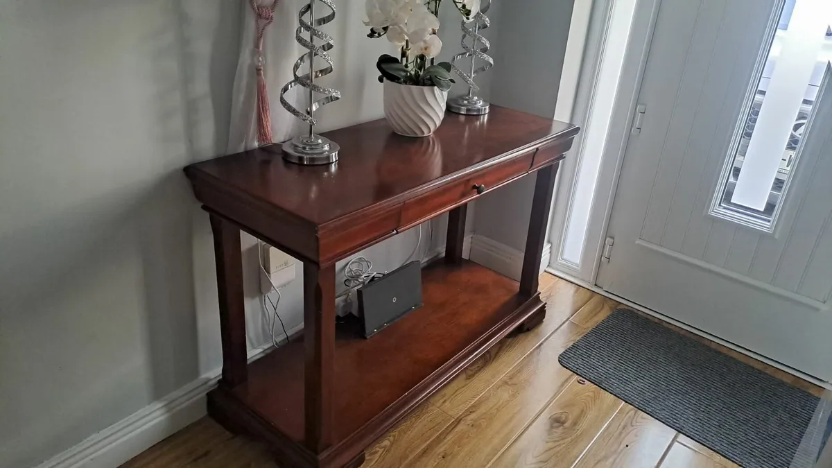 Console table - Image 4