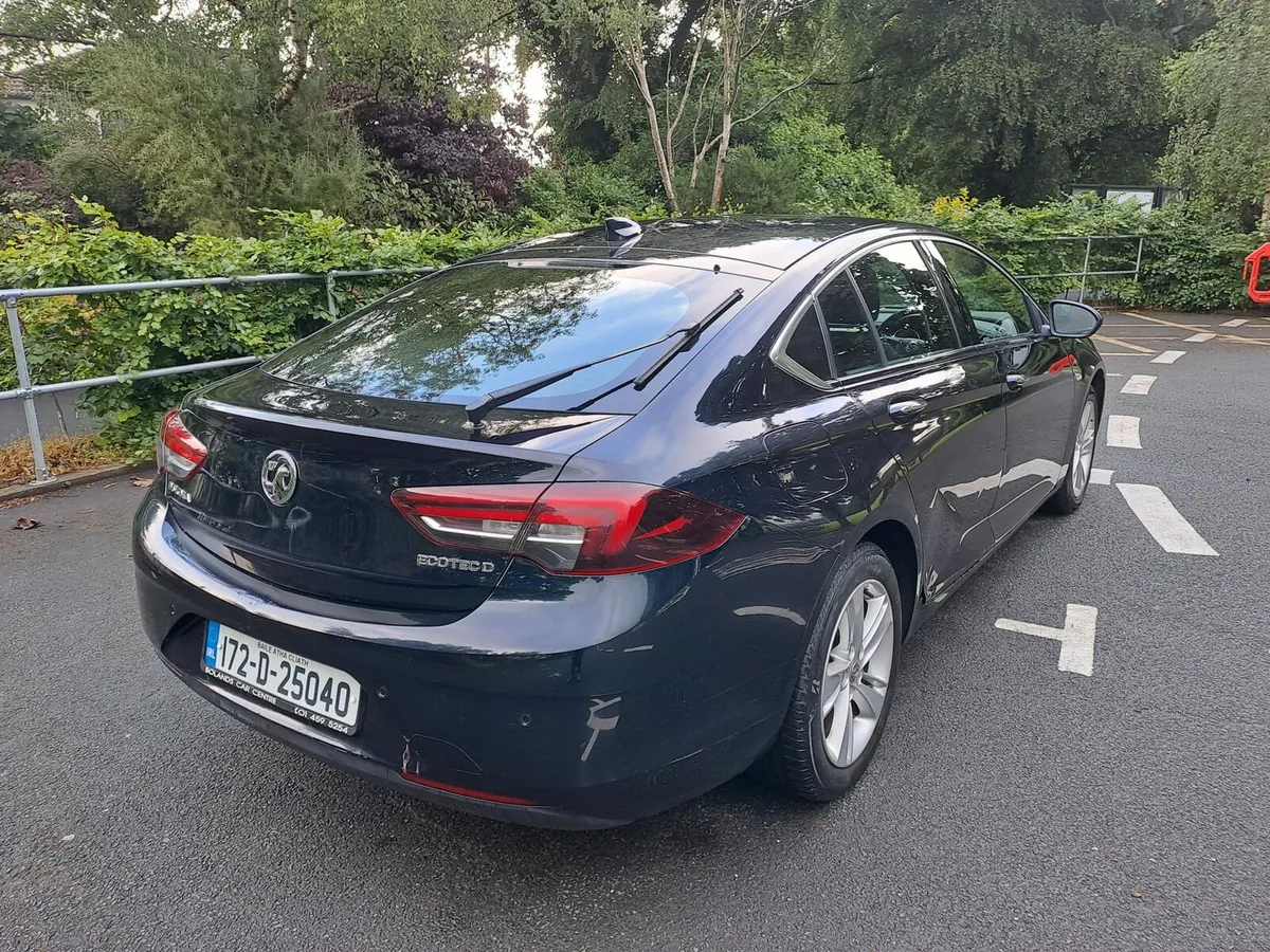 Insignia 1.6 s tech nav new model - Image 3