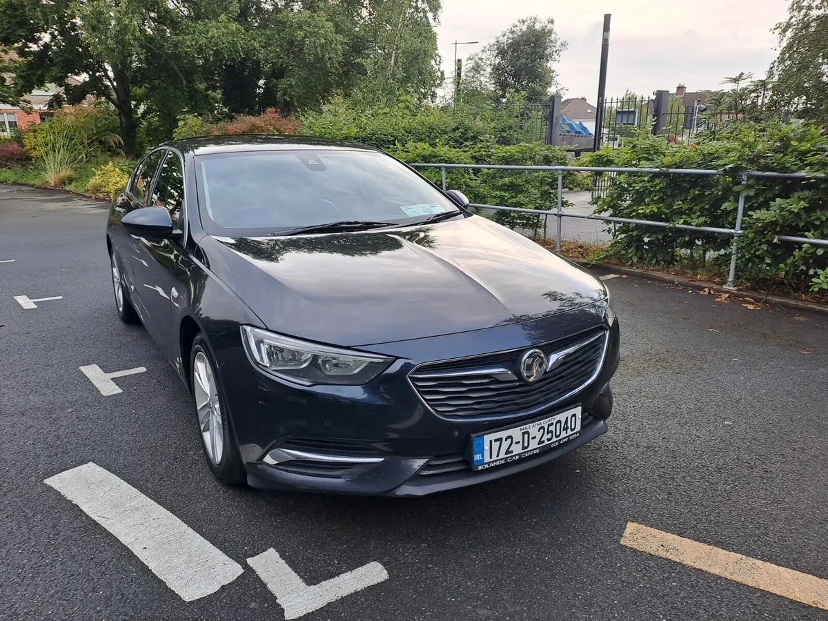 Insignia 1.6 s tech nav new model - Image 4