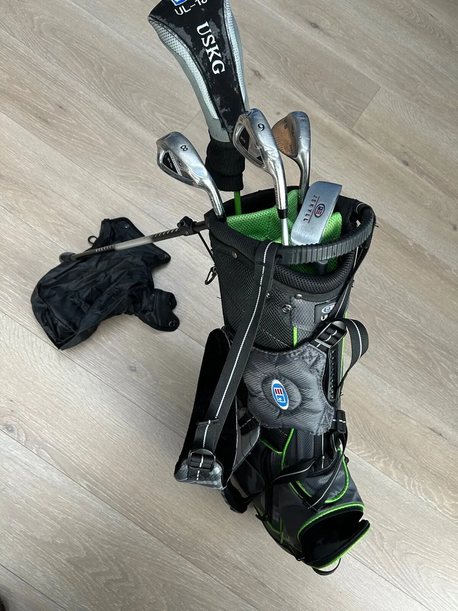 US Kids Golf Club set (Green 57 inches) age 10 - Image 1