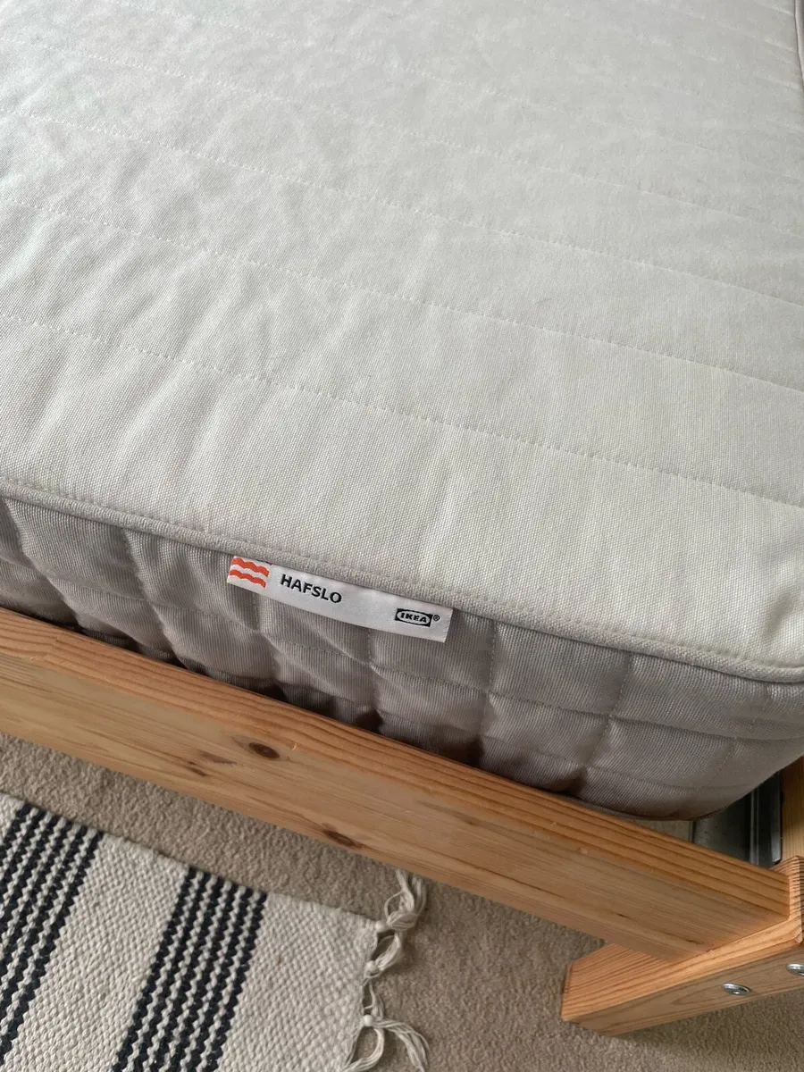 Double bed with mattress 200cm x 140 - Image 2