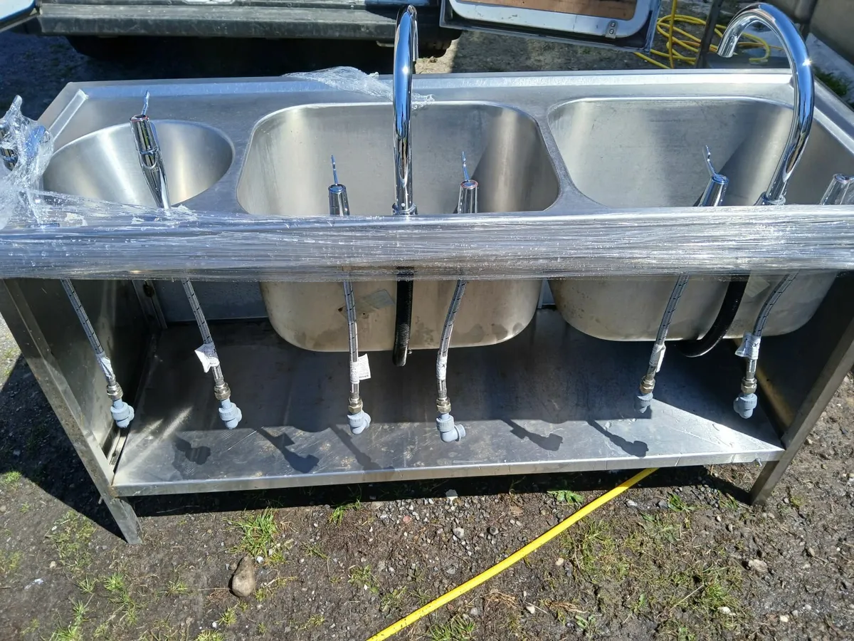 Commercial sink unit ...cabbinet /sink delivered - Image 1