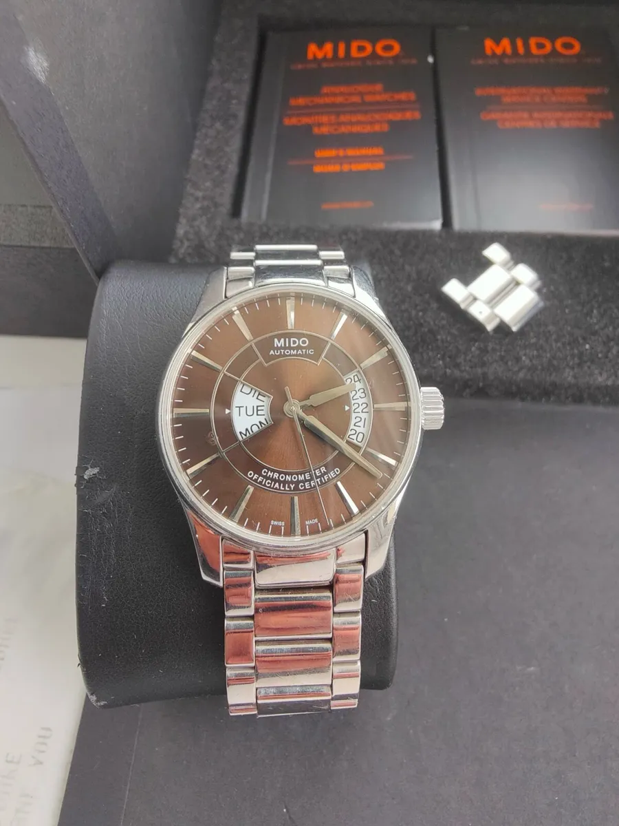 Mido chronograph Mens watch - Image 1