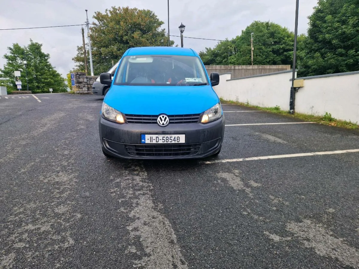 VW Caddy Maxi CVRT 05/26 - Image 1
