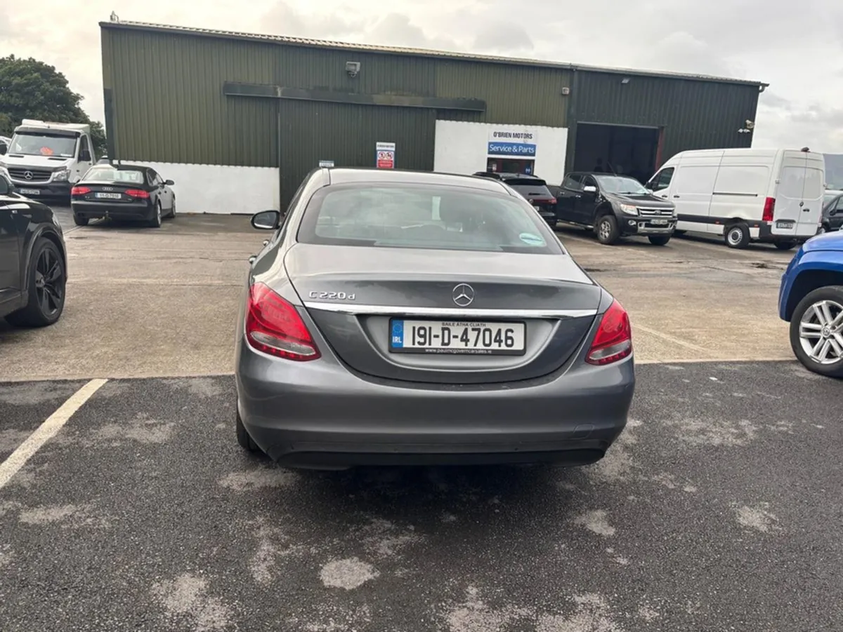 Mercedes-Benz C-Class C Series D SE 4DR Auto - Image 4