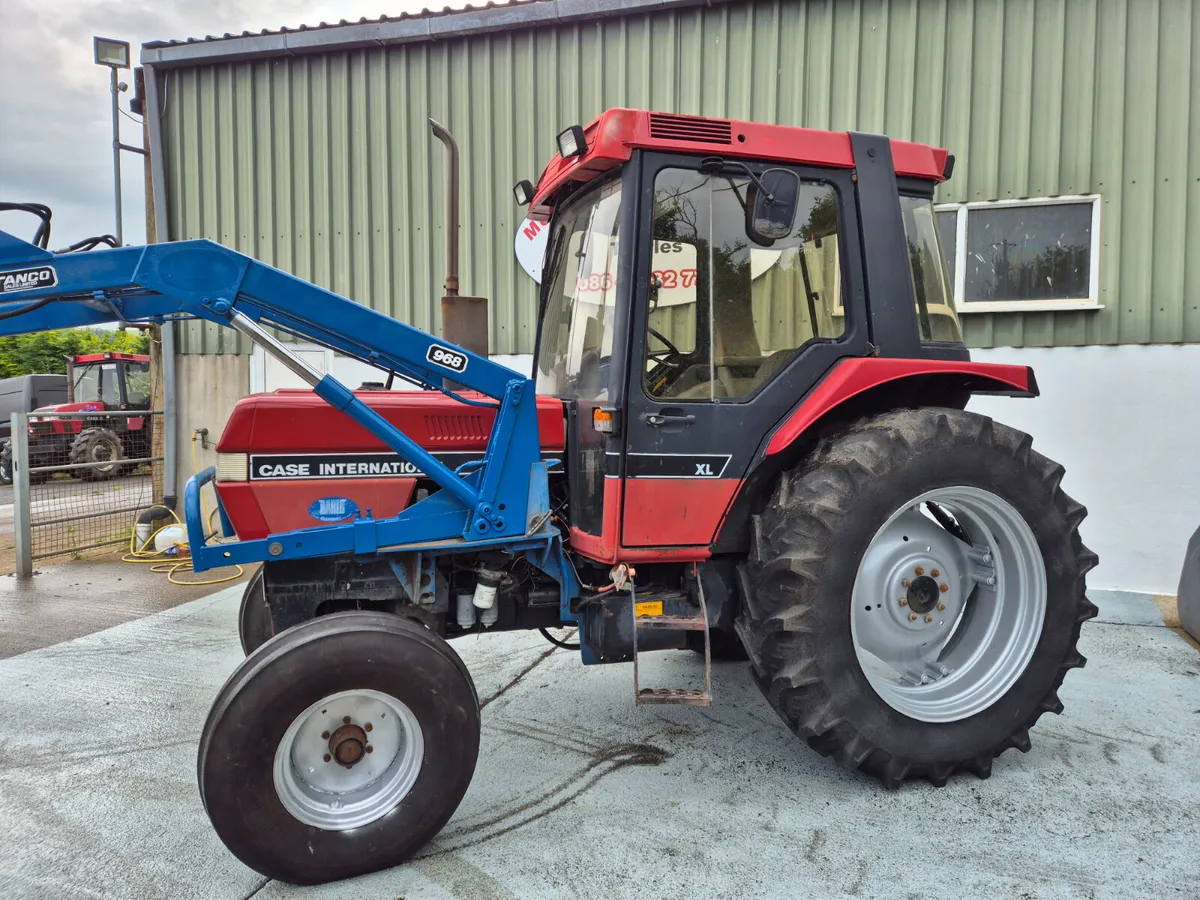 CASE 895 XL AND LOADER - Image 1