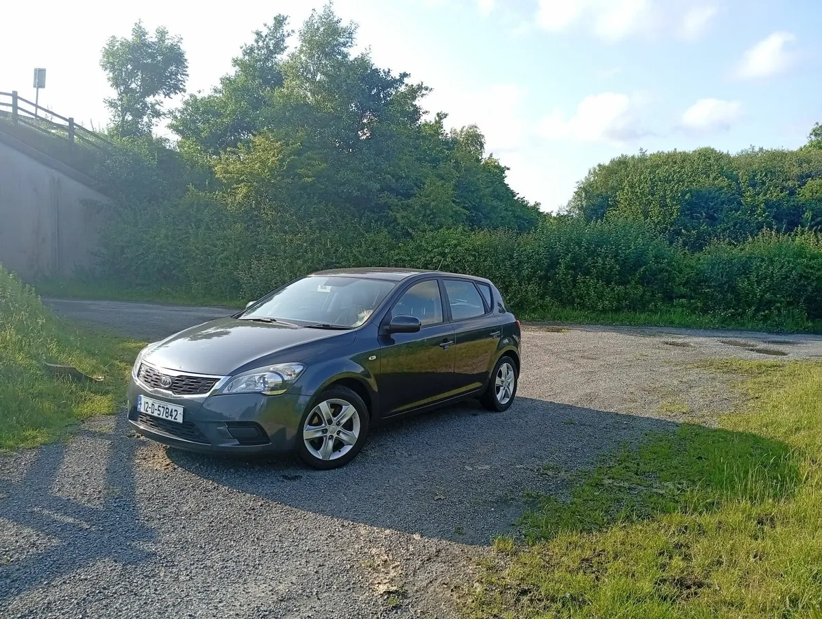 Kia Ceed 2012 - Image 3