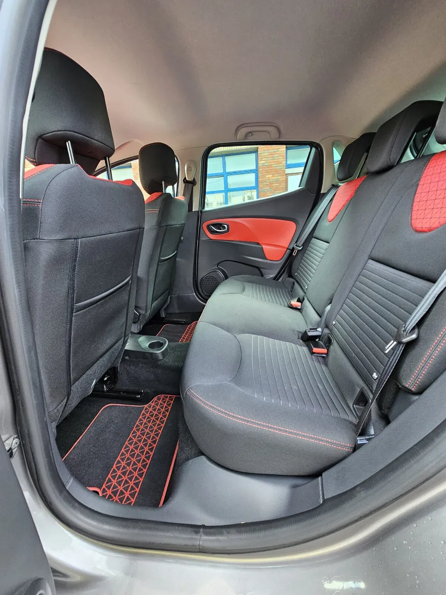 Renault Clio 2014 Automatic - Image 4