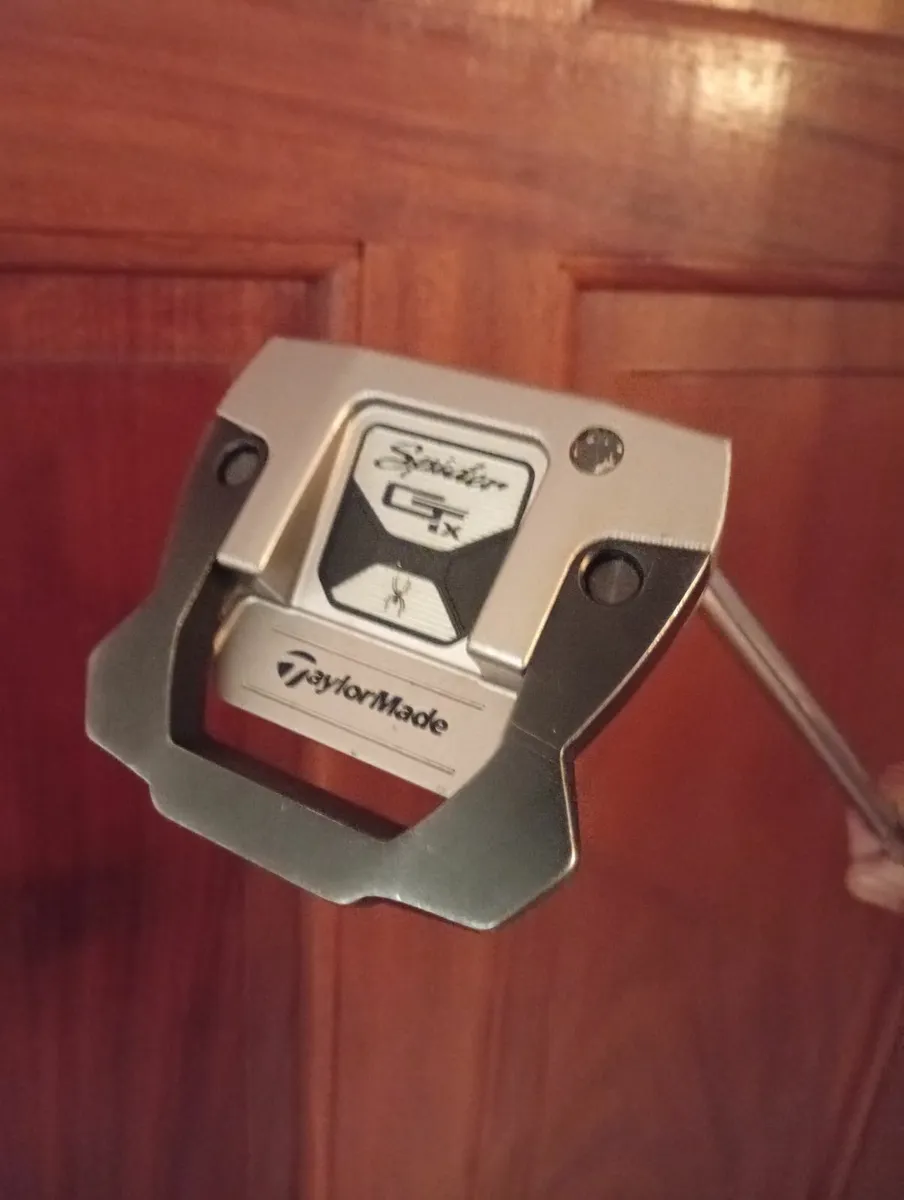 TaylorMade Spider Tour  Putter 34 inch as New - Image 4
