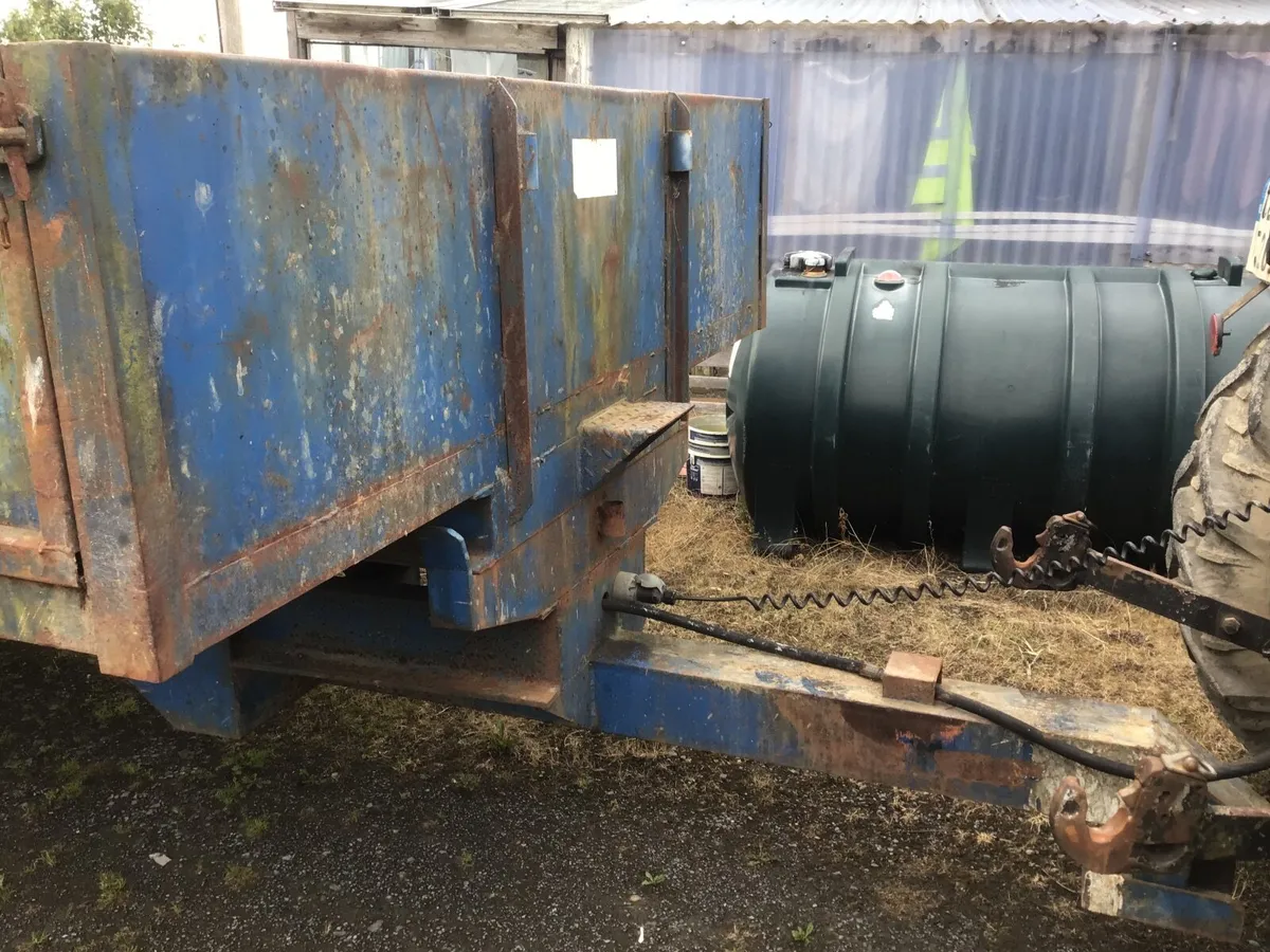 Tipping trailer - Image 4