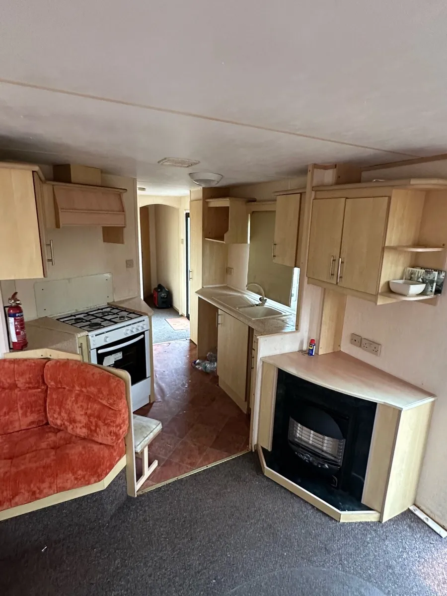 Mobile home - Image 1