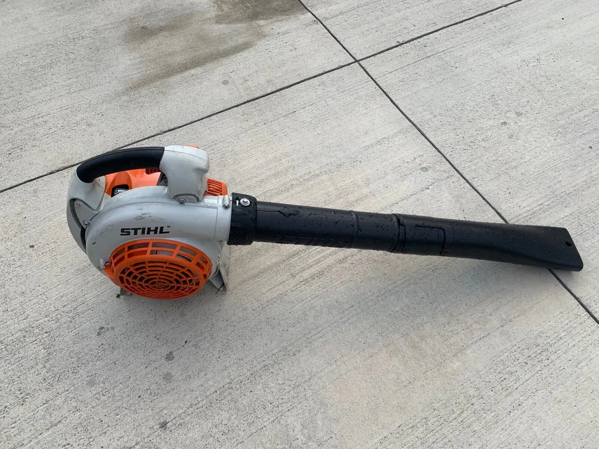 Stihl leaf blowers x2 - Image 2