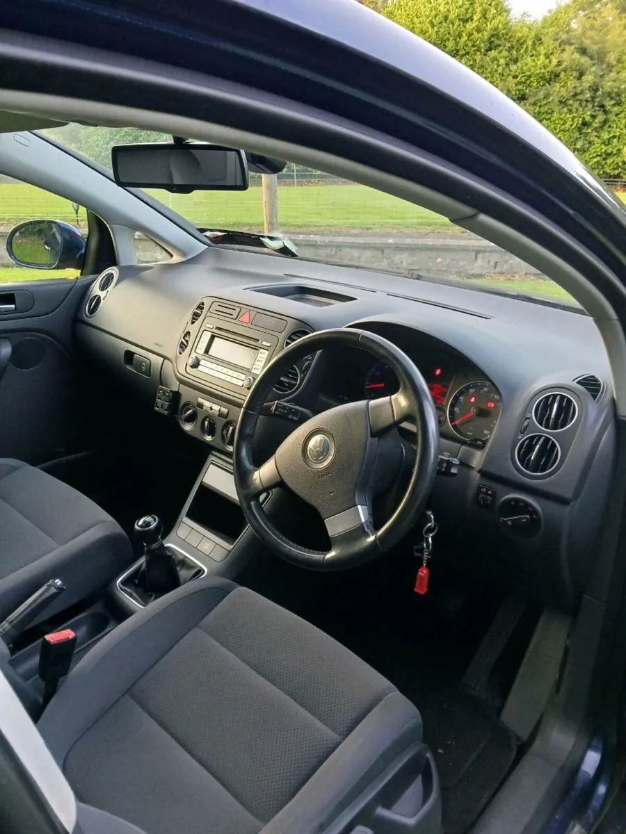 Volkswagon GOLF NCT 3/26 - Image 4