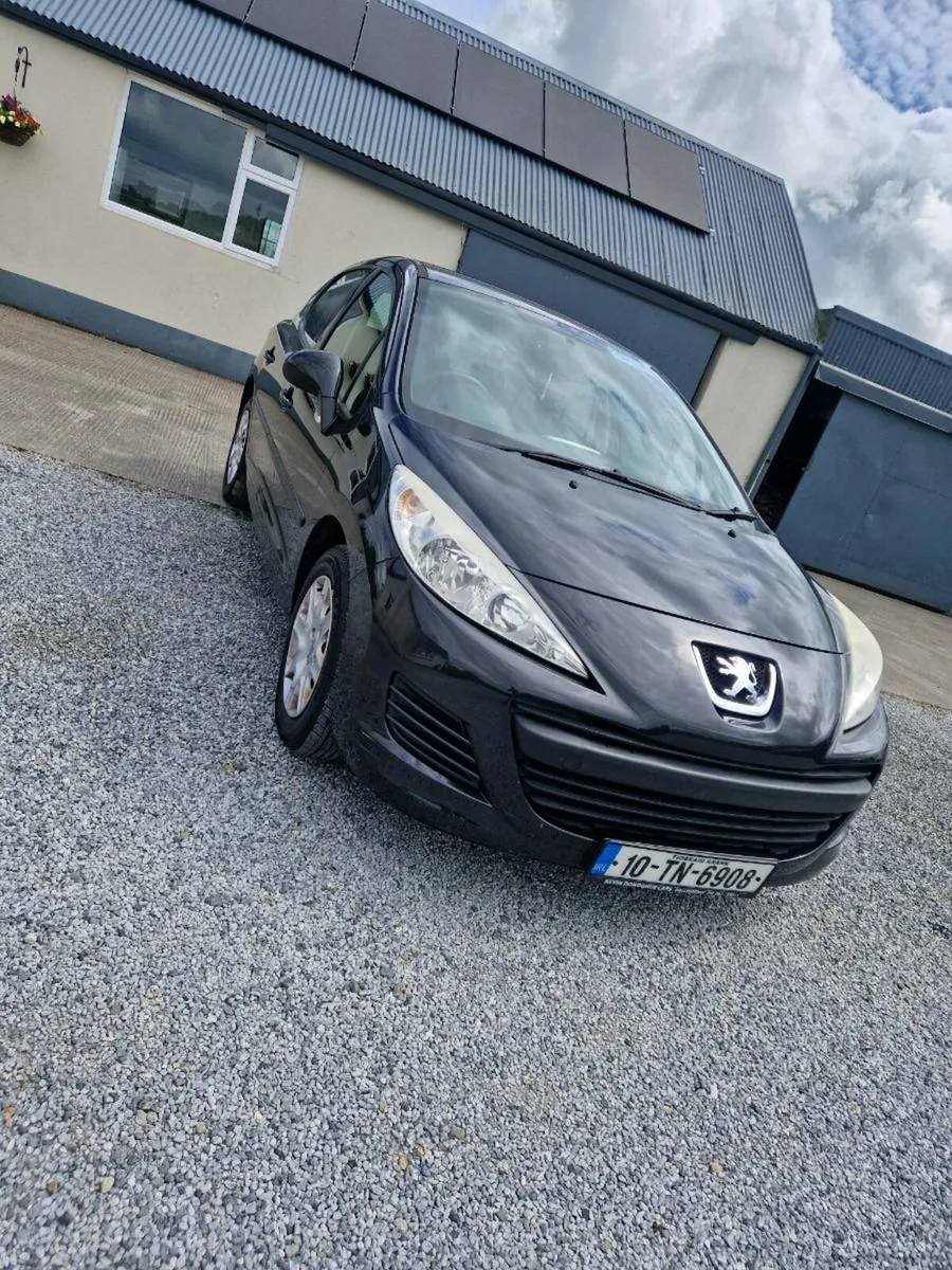 2010 Peugeot 207 - Image 1